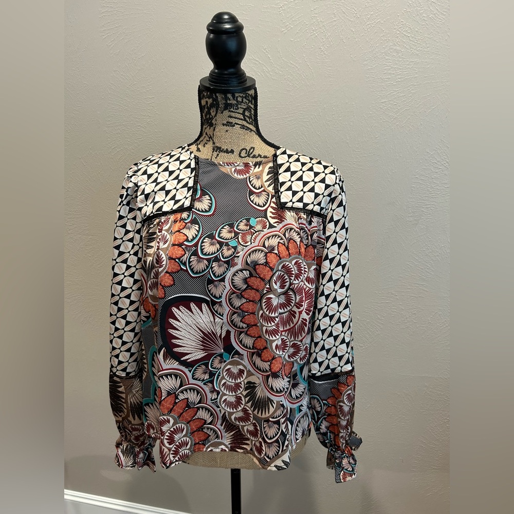 Geometric Floral Women's Top
